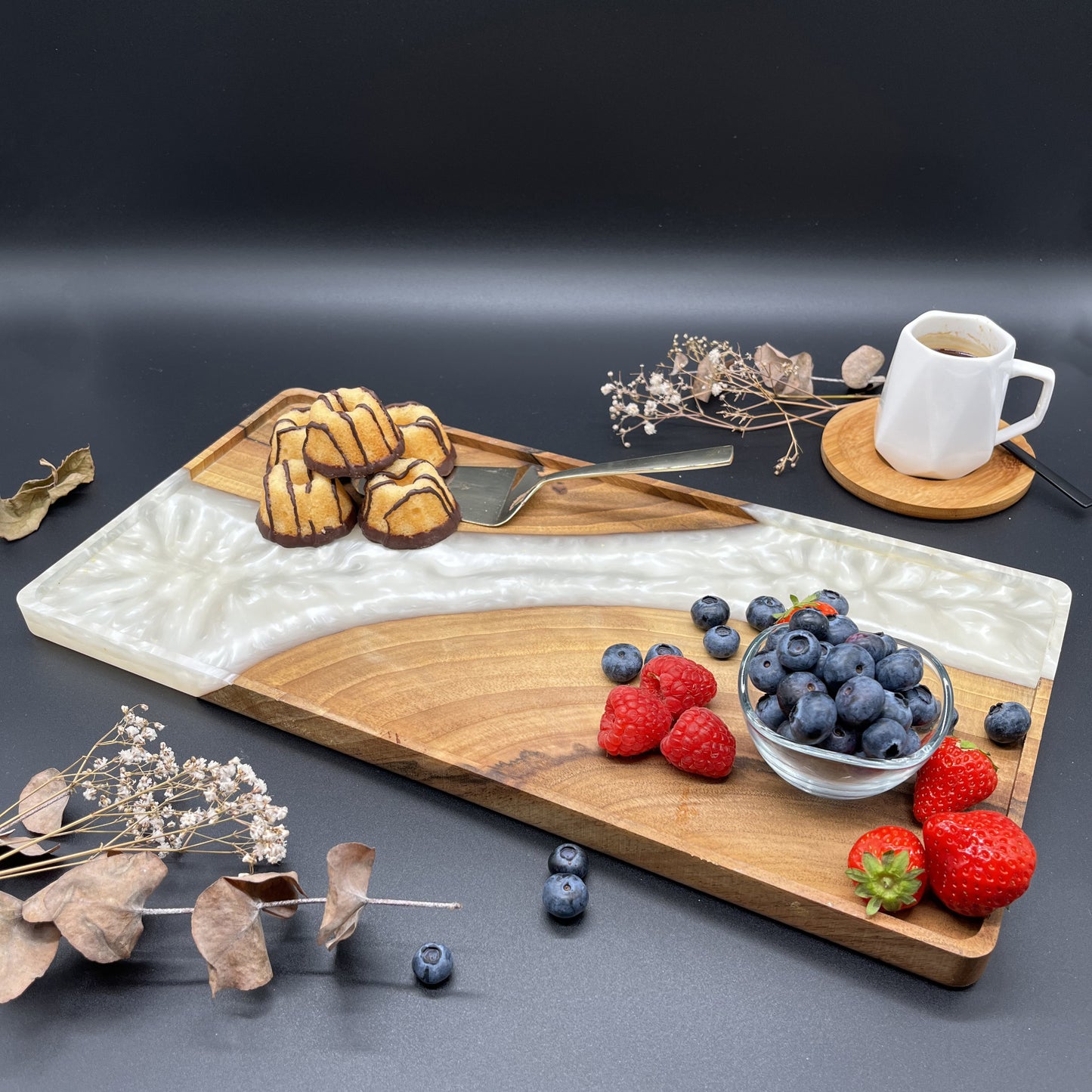 Stylish serving board in turquoise