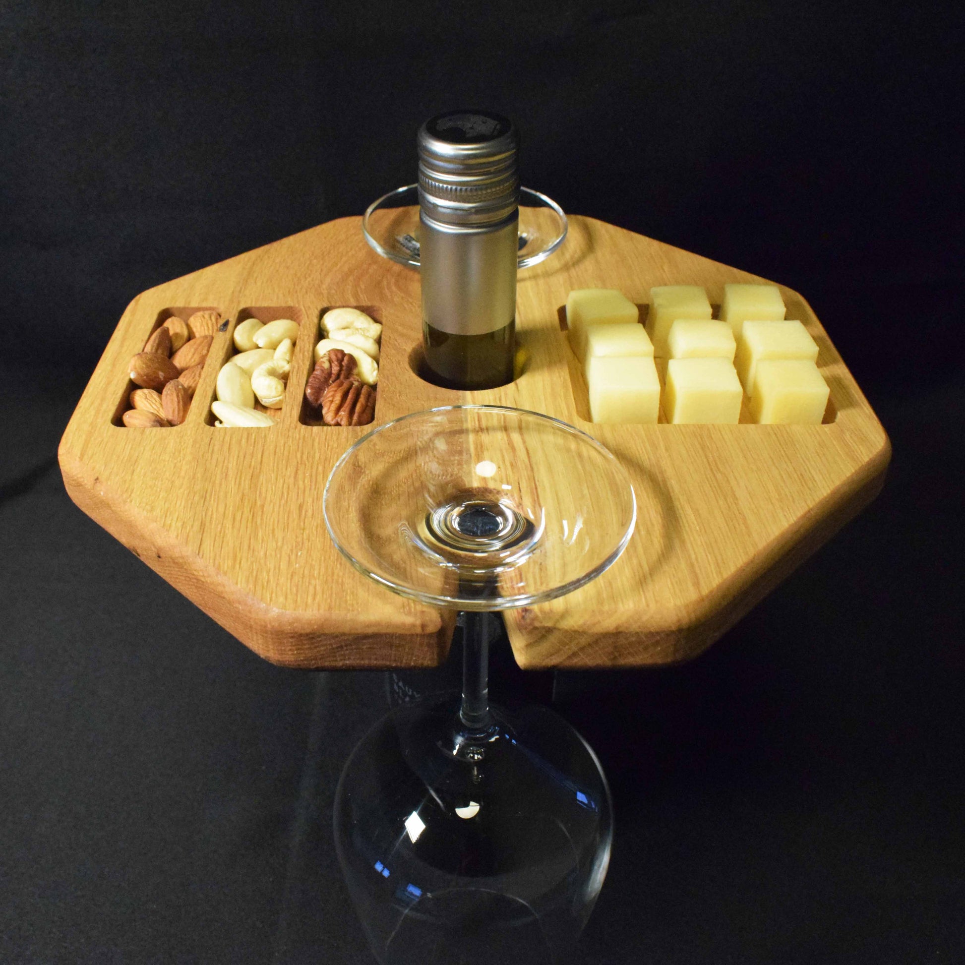 Weinhalterung; Käseplatte; Glashalterung; Holzhalterung