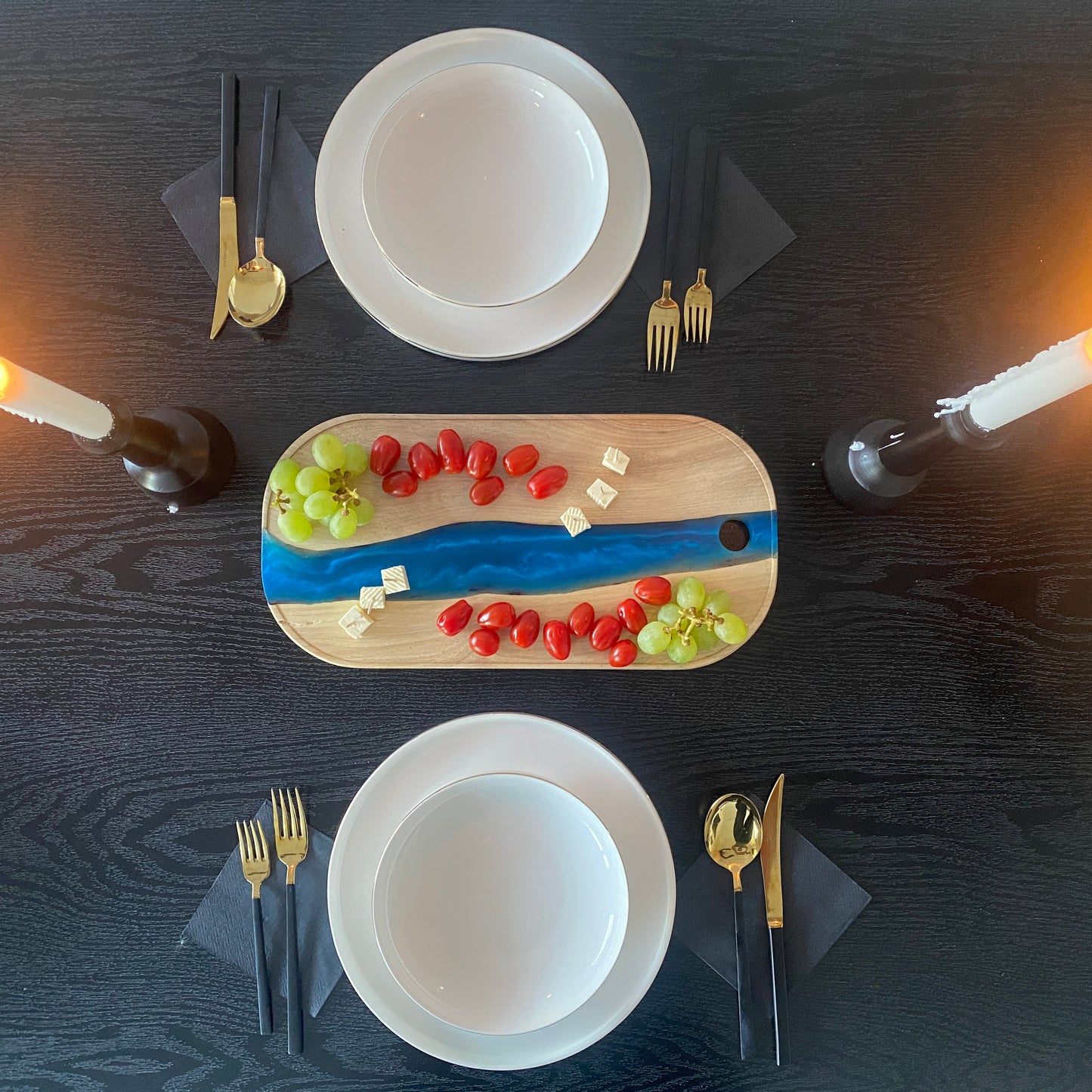 Stylish serving board in turquoise