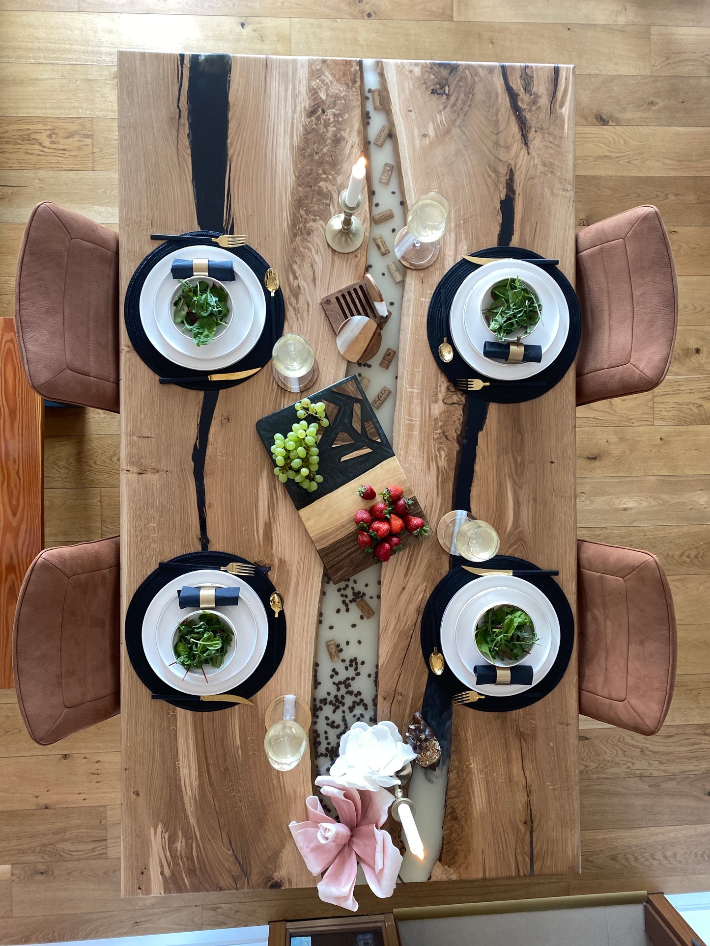 Stylish table made of Maple wood and epoxy resin - River table