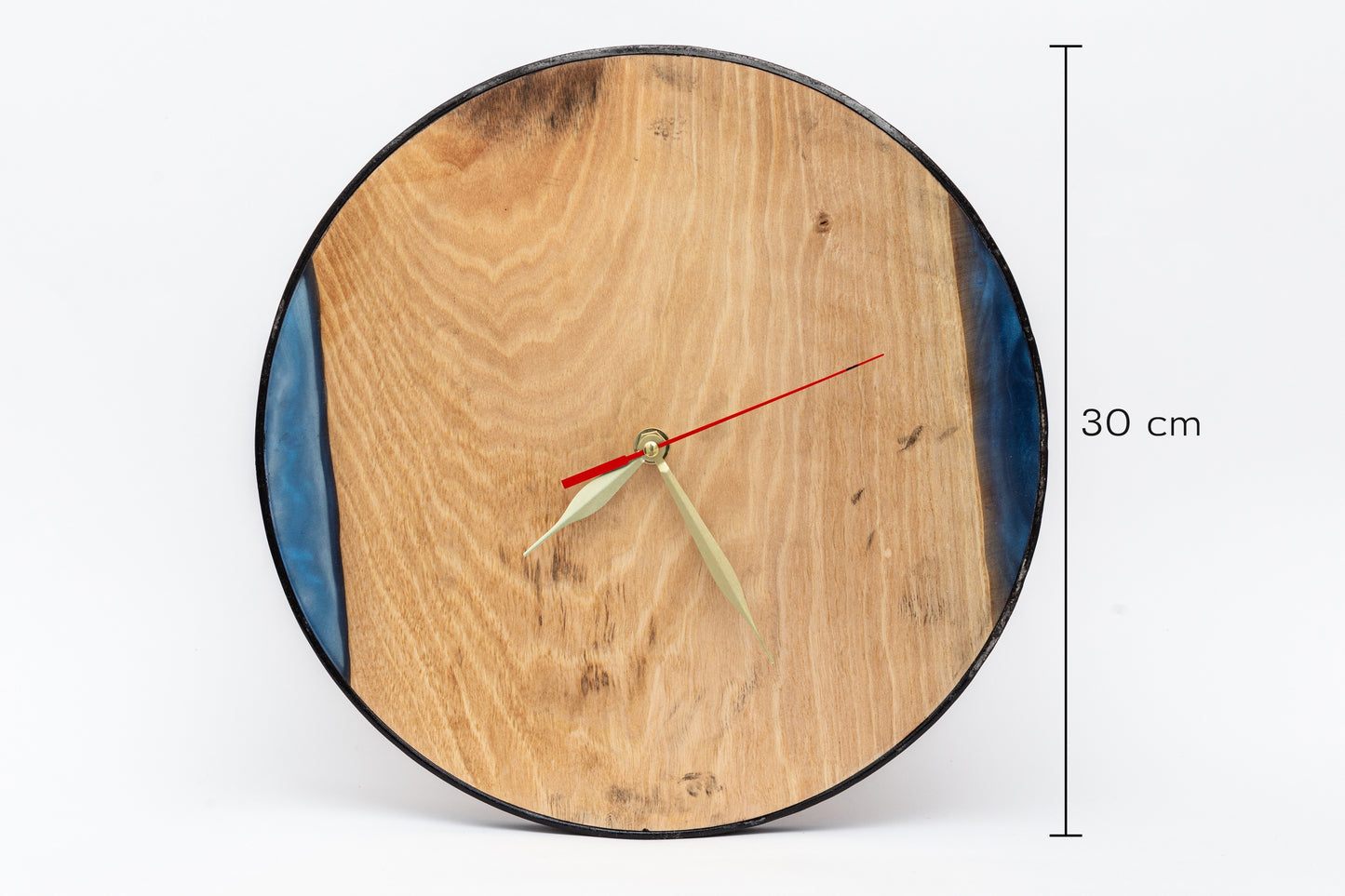 ATACAMA - Wanduhr aus Massivholz